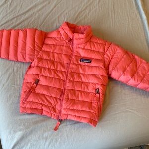 Patagonia girls 2t down coat